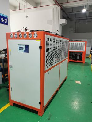 R134a เครื่องทําความเย็นน้ําพกพาที่มีระบบควบคุม PLC เครื่องทําความเย็นเคมี