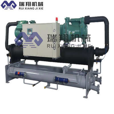 R22 เครื่องทําความเย็นน้ํา 10 ตันที่ติดตั้ง เครื่องทําความเย็นสกรูที่ทําความเย็นด้วยอากาศ